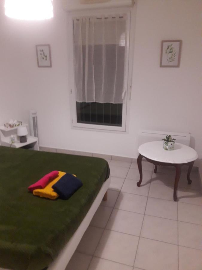 Drissia&Othman Cote Cite Apartment Carcassonne Exterior foto